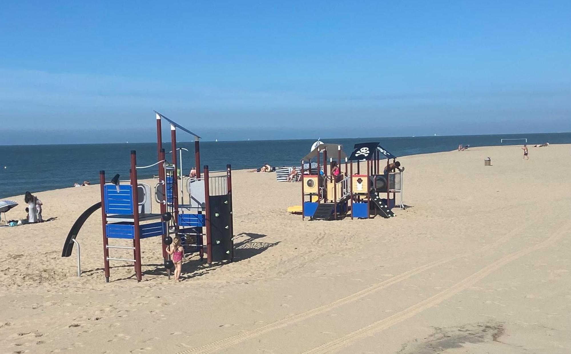 Ruim Zonnig Appartement Op 50M Van Strand Ostend Exterior photo